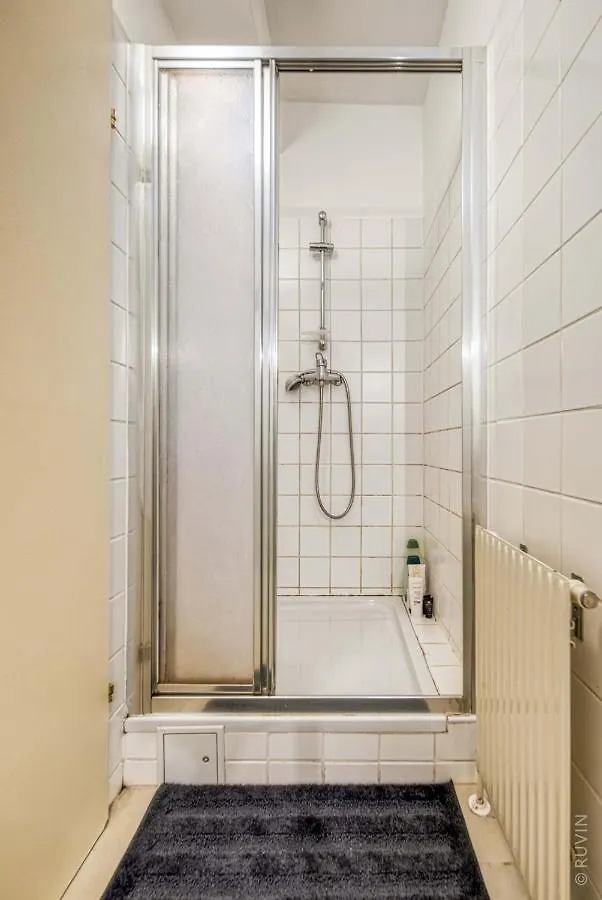 Apartment King Bed Home, 3 Bed Rooms Ideal For Big Groups Wien Österreich