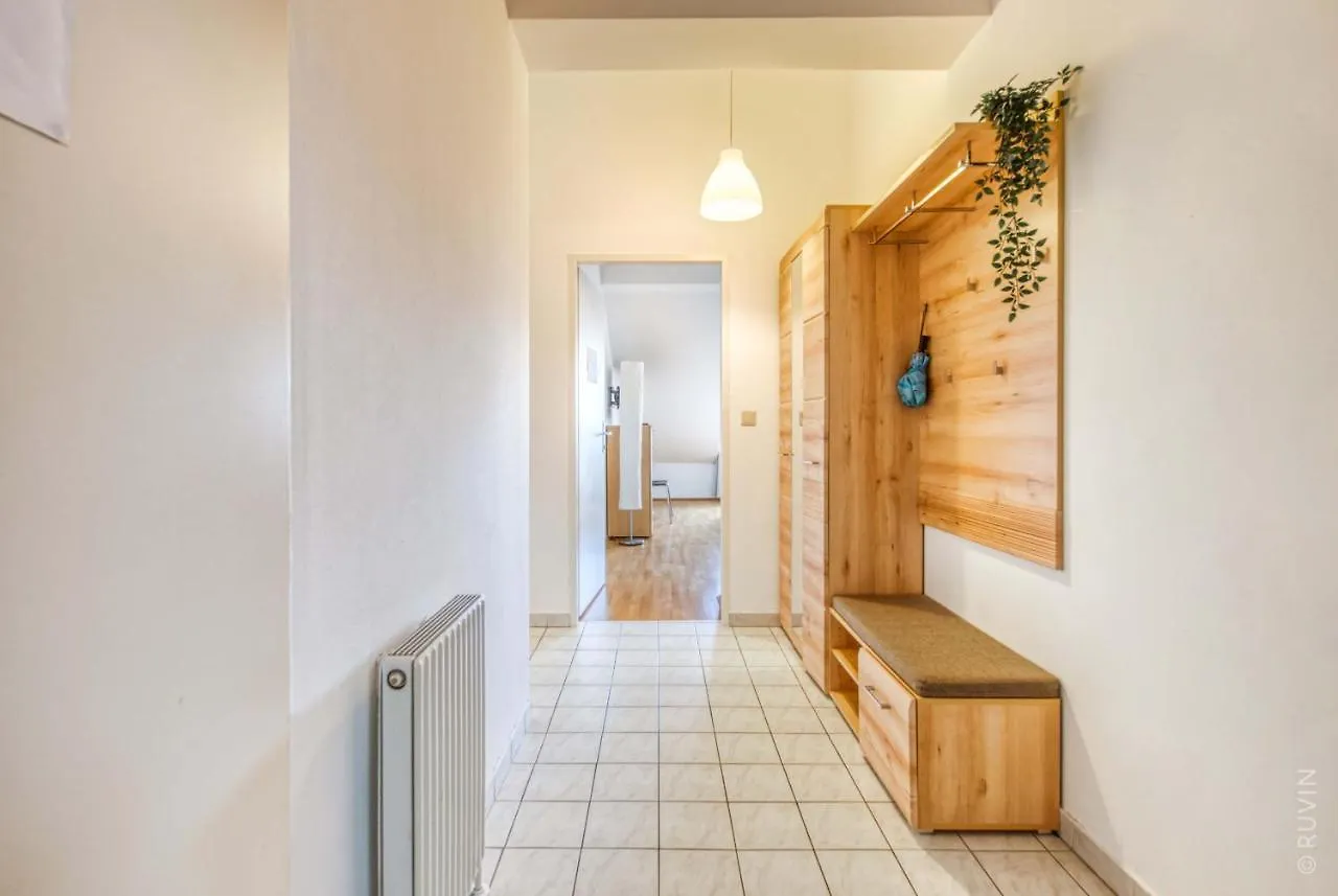 King Bed Home, 3 Bed Rooms Ideal For Big Groups Wien Österreich